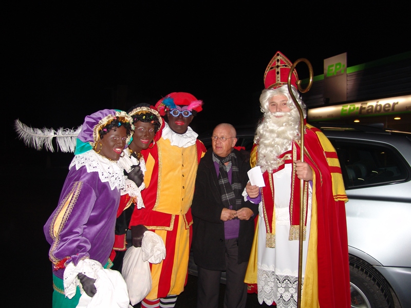 Sint En Pieten In Het Centrum Van Kollum Rtv Nof Nieuws